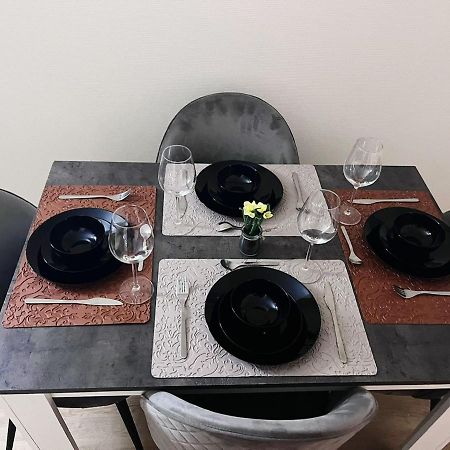 Logement Entier Chambre+Salon + Jardin & Terrasse Les Ulis Luaran gambar