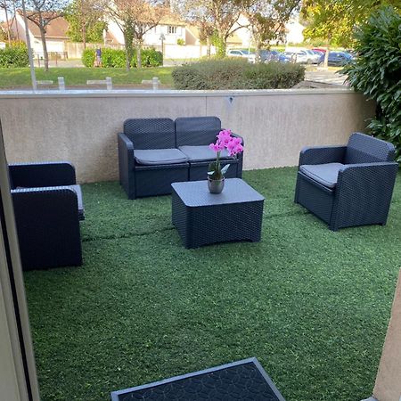 Logement Entier Chambre+Salon + Jardin & Terrasse Les Ulis Luaran gambar