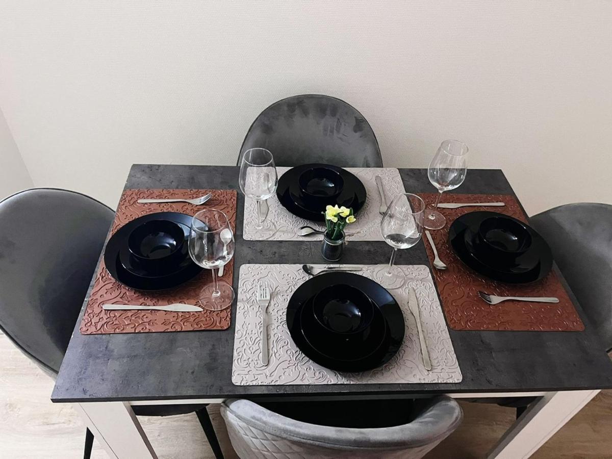 Logement Entier Chambre+Salon + Jardin & Terrasse Les Ulis Luaran gambar